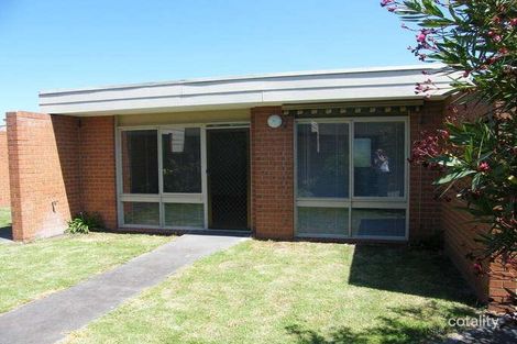 9/2 Macedon St, Sunbury, VIC 3429