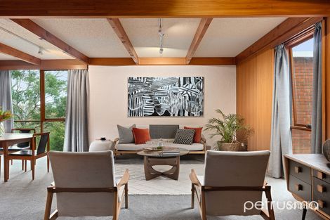 Property photo of 2/9 Dalkeith Court Sandy Bay TAS 7005