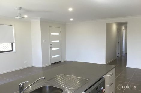 Property photo of 2/13 Parker Court Beaudesert QLD 4285