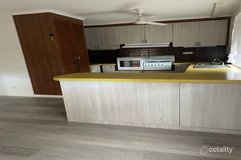 Property photo of 8 Ford Avenue Newborough VIC 3825