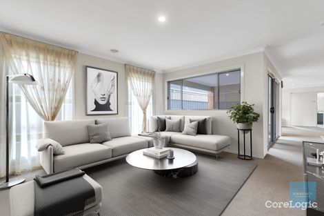 Property photo of 30 Hascombe Drive Caroline Springs VIC 3023