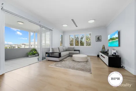 Property photo of 31/3 Magnolia Drive Breakfast Point NSW 2137