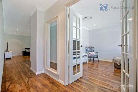 Property photo of 32 Roper Boulevard Hammond Park WA 6164