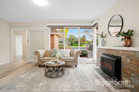 Property photo of 1/11 Cambridge Drive Glen Waverley VIC 3150