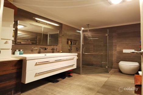 Property photo of 5 Agora Boulevard Ferntree Gully VIC 3156