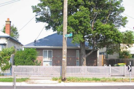 25 Williamstown Rd, Seddon, VIC 3011