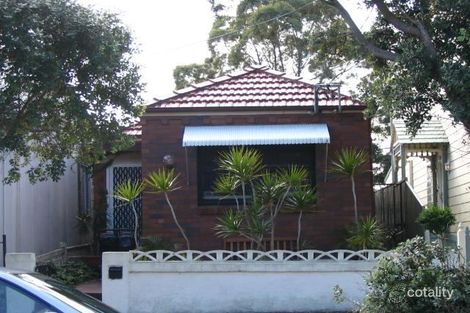 57 Robinson St, Eastlakes, NSW 2018