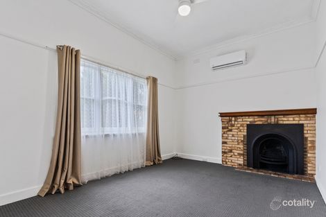 Property photo of 19 Lowe Street Kangaroo Flat VIC 3555