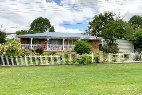 Property photo of 19 Carramar Crescent Winmalee NSW 2777