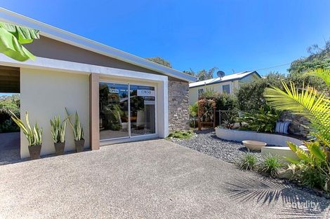 Property photo of 25 Mayes Avenue Caloundra QLD 4551