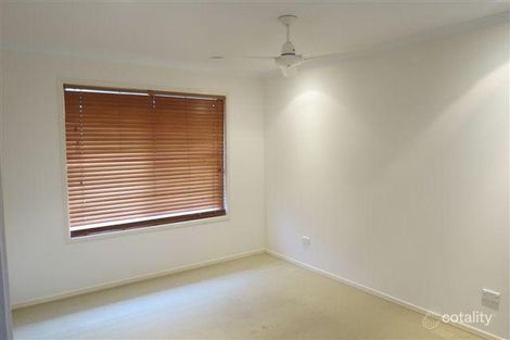 Property photo of 8 Scribbly Gum Court Urraween QLD 4655