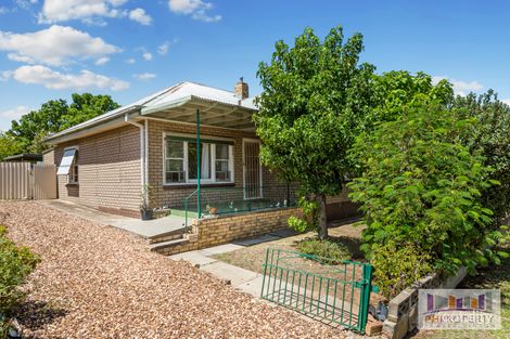 Property photo of 14 Murdock Street California Gully VIC 3556