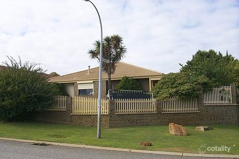 2 Bathurst Ct, Willetton, WA 6155