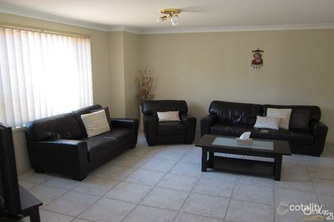 Property photo of 19/87 Allambie Road Edensor Park NSW 2176
