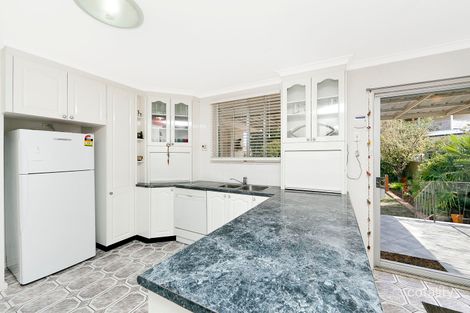 Property photo of 8 Sorrell Place Karabar NSW 2620