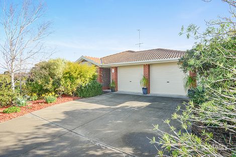 5 Lamont Rd, Mccracken, SA 5211