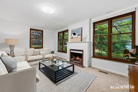 Property photo of 11 Turner Place Yarralumla ACT 2600