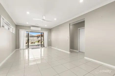 Property photo of 38 Couples Street North Lakes QLD 4509