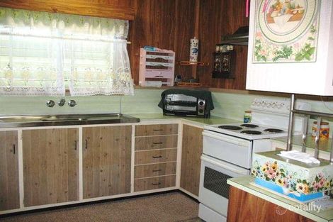 Property photo of 39 Finch Street Slade Point QLD 4740