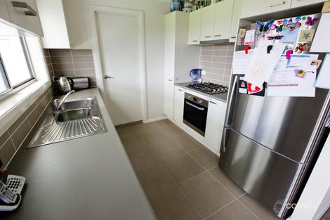 Property photo of 29 Sovereign Circuit Glenfield NSW 2167