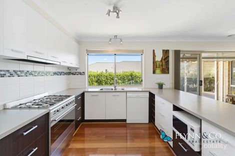 Property photo of 38 Parkedge Circuit Rosebud VIC 3939