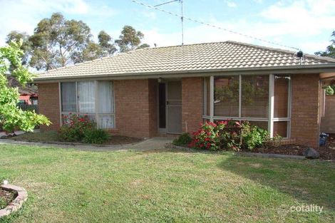 38 Irving Rd, Pakenham, VIC 3810