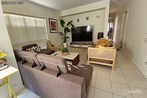 Property photo of 4 Erskine Court Deer Park VIC 3023