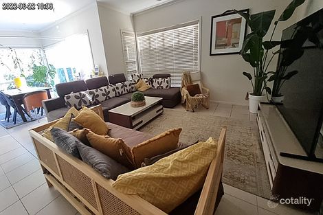 Property photo of 4 Erskine Court Deer Park VIC 3023