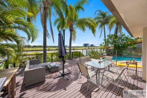 Property photo of 38 Thompson Street Biggera Waters QLD 4216