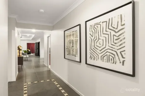 Property photo of 27 Quinn Close Augustine Heights QLD 4300