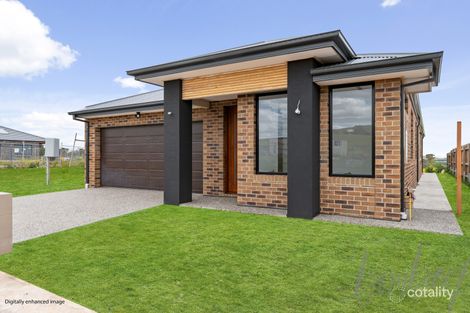 Property photo of 21 Goshawk Street Beveridge VIC 3753