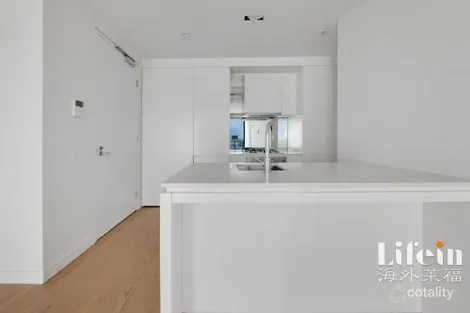 Property photo of 705/150 Dudley Street West Melbourne VIC 3003