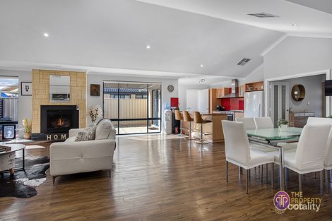 9 Tuart Ct, Thornlie, WA 6108