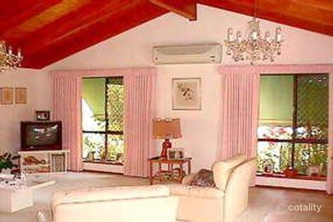 Property photo of 11 Barrine Crescent Coombabah QLD 4216