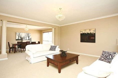 21 Aisha Cres, Dingley Village, VIC 3172