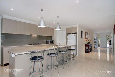 Property photo of 15 Royston Court Boronia VIC 3155