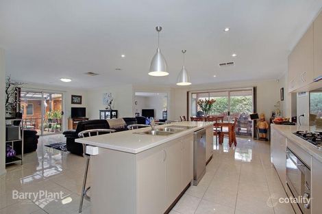 Property photo of 15 Royston Court Boronia VIC 3155