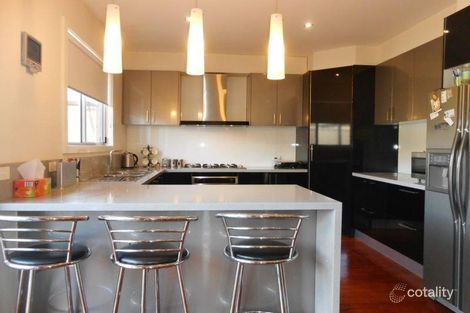 Property photo of 45 Primula Avenue Brooklyn VIC 3012