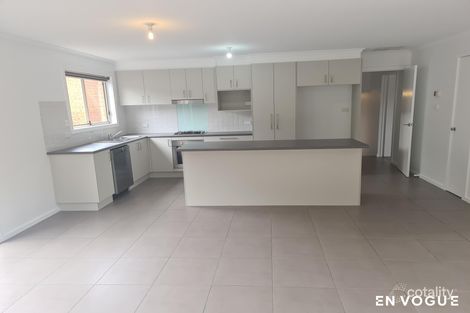 Property photo of 39 John Crawford Crescent Casey ACT 2913