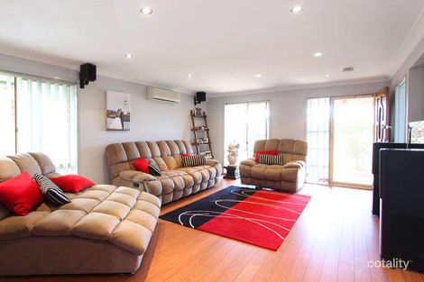 Property photo of 12 Giles Place Plumpton NSW 2761