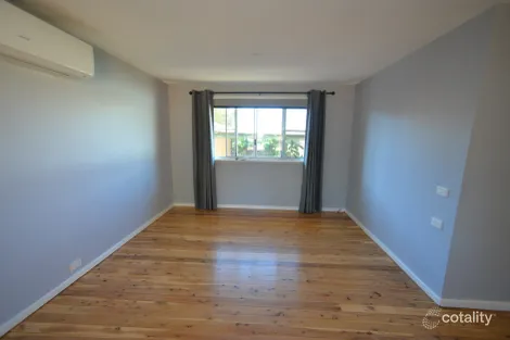 Property photo of 45 Close Street Parkes NSW 2870
