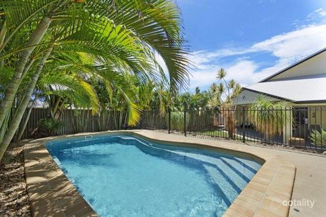 Property photo of 2 Genesta Court Bushland Beach QLD 4818