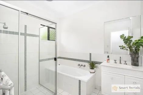 Property photo of 5 Outlook Crescent Douglas QLD 4814