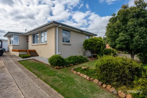 Property photo of 13 Carter Place Devonport TAS 7310