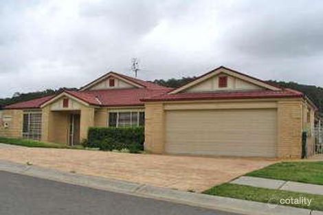 9 Pebble Beach Ct, Belmont, NSW 2280