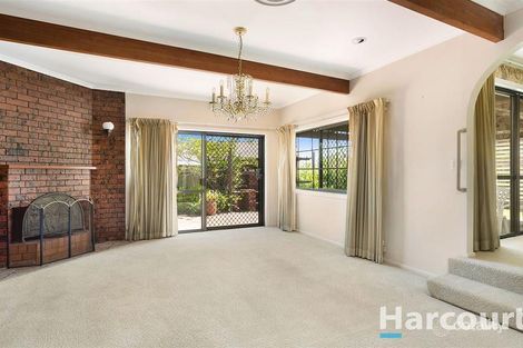 Property photo of 10 Ketch Street Jamboree Heights QLD 4074