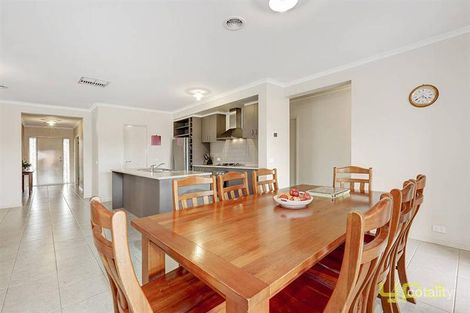 Property photo of 3 Zizina Avenue Tarneit VIC 3029
