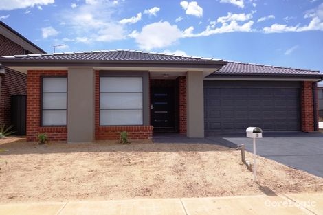 Property photo of 9 Alberfeldie Drive Truganina VIC 3029