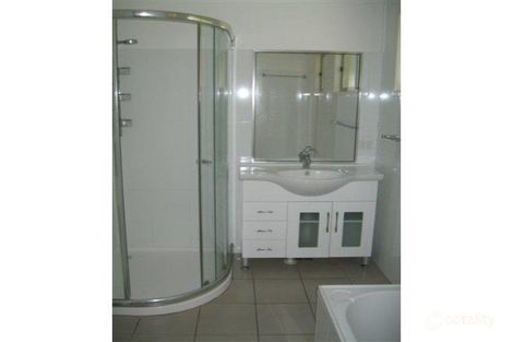 Property photo of 2 Harrow Street Greenmount QLD 4359