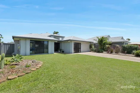 9 Chelsea Cres, Glenella, QLD 4740